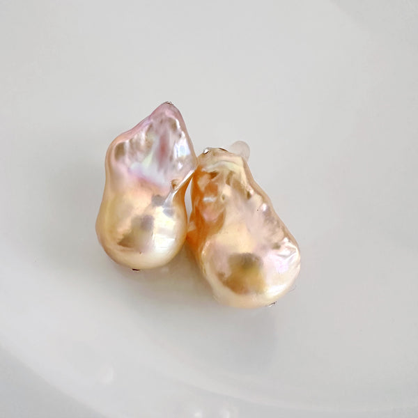 natural color oyster baroque  pearl crystal nudeピアス イヤリング - hikari pearl.