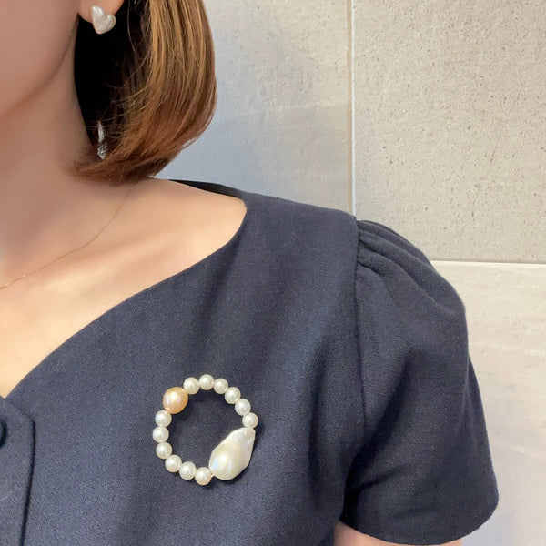 baroque  pearl circle pin brooch pink