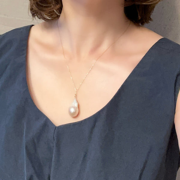 One-of-a-kind k10 baroque pearl pendant top