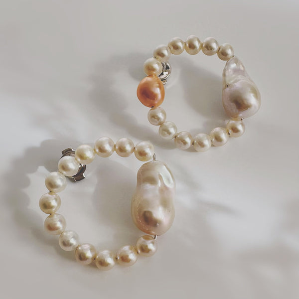 baroque  pearl circle pin brooch