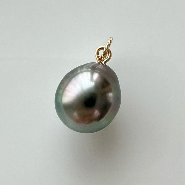 一点もの Tahiti  pearl  green 12.4mm pendanttop necklace