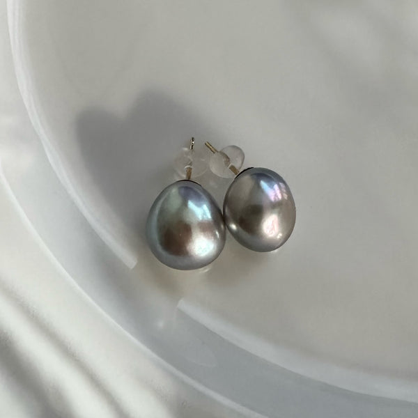 gray kobore  pearl nudeピアス イヤリング - hikari pearl.