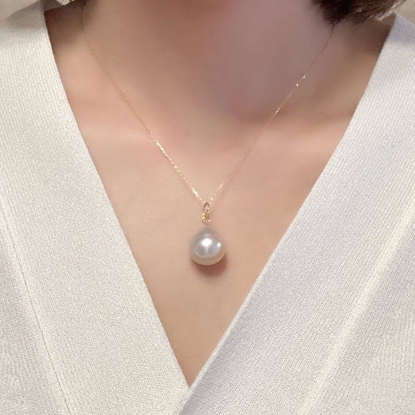 一点もの South Sea pearl  13.8mm pendanttop necklace