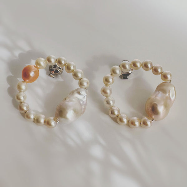baroque  pearl circle pin brooch