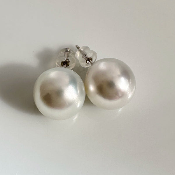 一点もの k14WG  South Sea pearl  ピアス 13.99mm