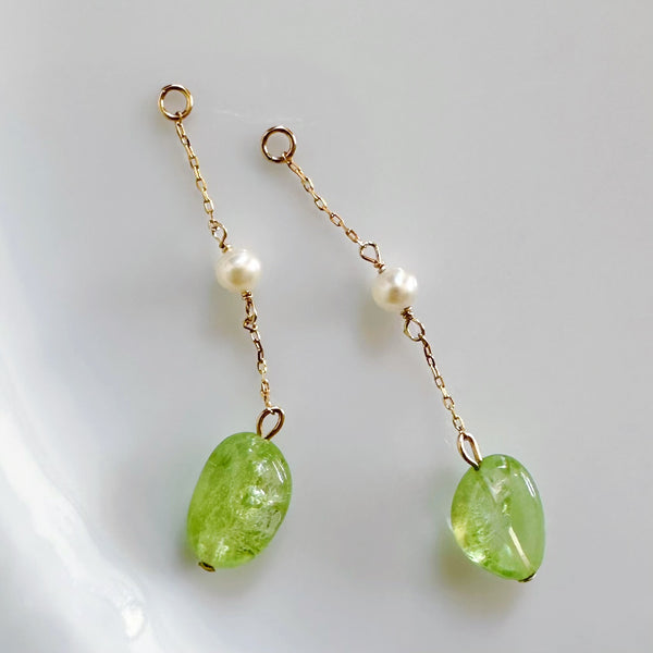 k10/k18 peridot  pearl station charm ピアス イヤリング