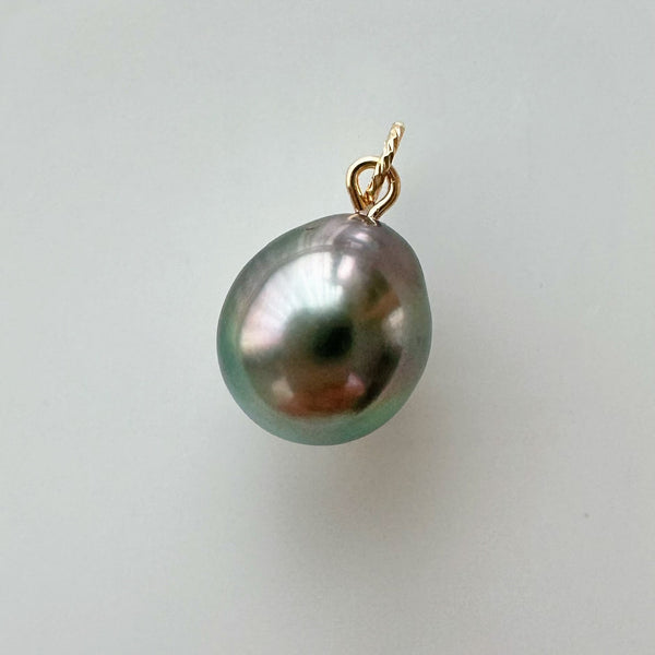 一点もの Tahiti  pearl  green 12.4mm pendanttop necklace