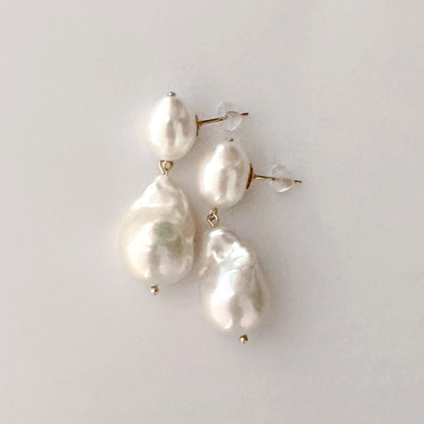 egg×oyster baroque  pearl weddingピアス イヤリング - hikari pearl.