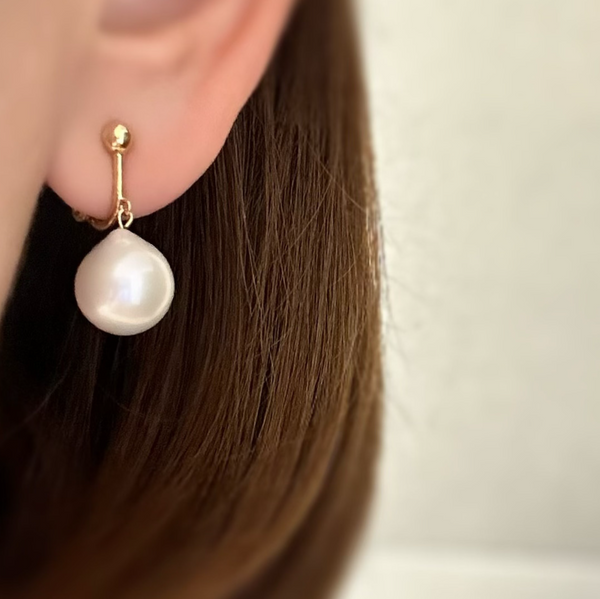 "Luxe Dropリュクス・ドロップ"
 ティアドロップパール ピアス イヤリング