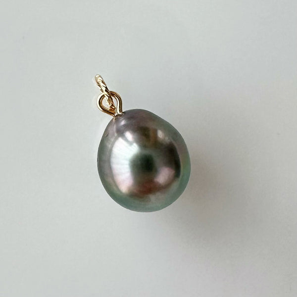 一点もの Tahiti  pearl  green 12.4mm pendanttop necklace