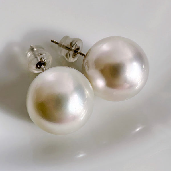 一点もの k14WG  South Sea pearl  ピアス 13.99mm