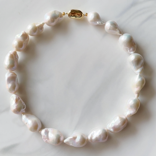 Special oyster baroqueネックレス - hikari pearl.