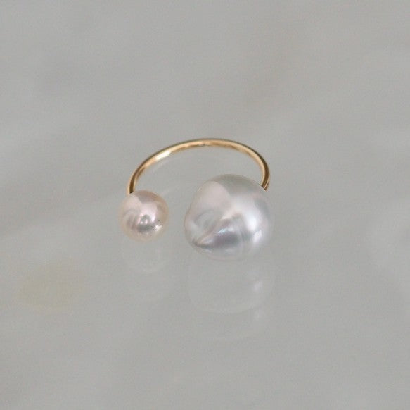 Baroque South Sea pearl & Akoya イヤーカフ - hikari pearl.