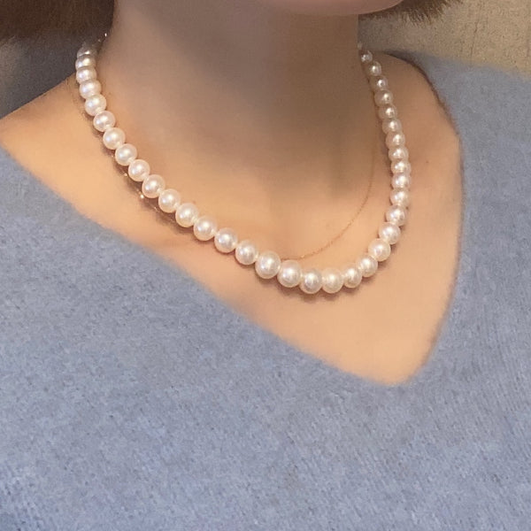 Fresh water  pearl necklace - hikari pearl.