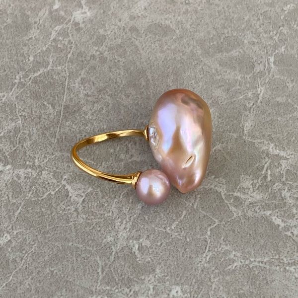 一点もの natural color baroque double  pearl ring - hikari pearl.