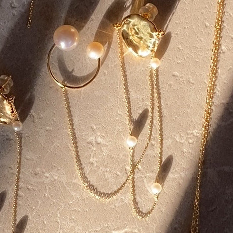 petal petit  pearl drapé station asymmetryピアス イヤーカフ - hikari pearl.