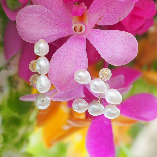 3 pearls teardrop ピアス イヤリング - hikari pearl.