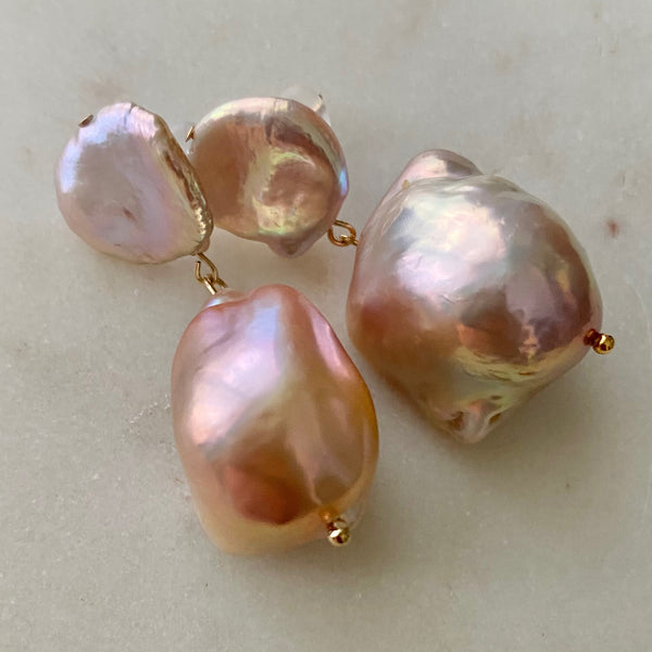 natural petal oyster baroque  pearl weddingピアス イヤリング - hikari pearl.