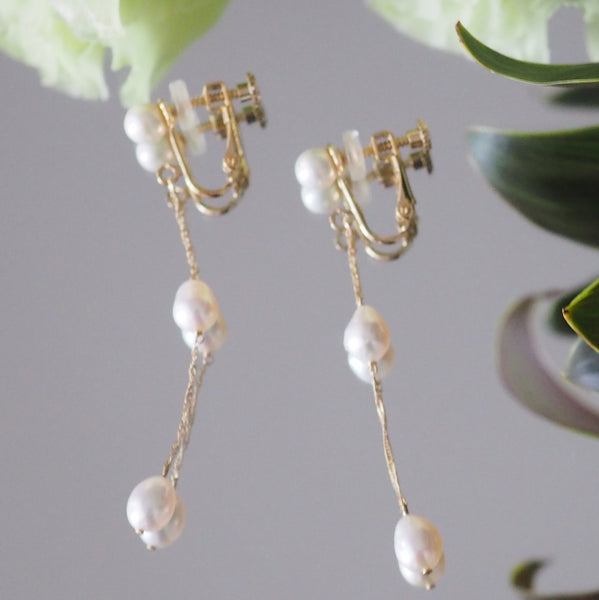 k10 chain 3 pearl station ピアス イヤリング - hikari pearl.