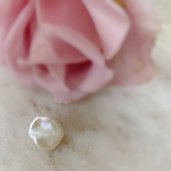 一点もの petal  pearl ring  No.9 - hikari pearl.