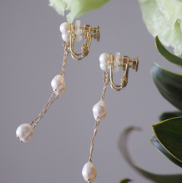 k10 chain 3 pearl station ピアス イヤリング - hikari pearl.