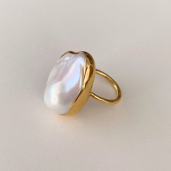 一点もの oyster baroque  pearl リング c - hikari pearl.