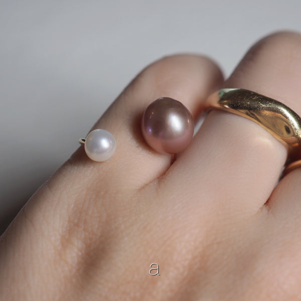 natural color baroque  pearl イヤーカフ リング - hikari pearl.