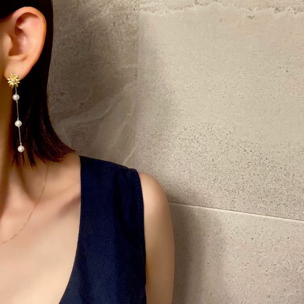 marguerite motif asymmetry station イヤーカフ ピアス イヤリング - hikari pearl.