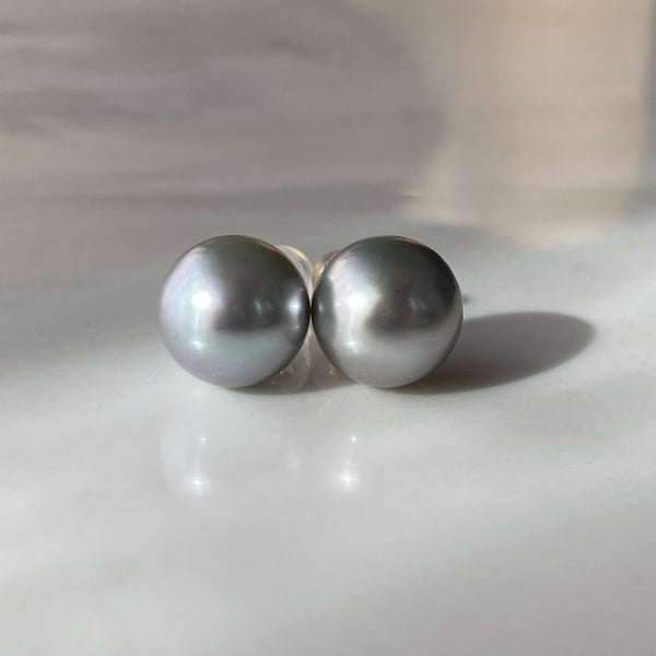 一点もの tahiti   pearl gray nudeピアス  - hikari pearl.
