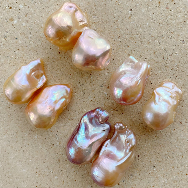 egg natural oyster baroque weddingピアス イヤリング - hikari pearl.