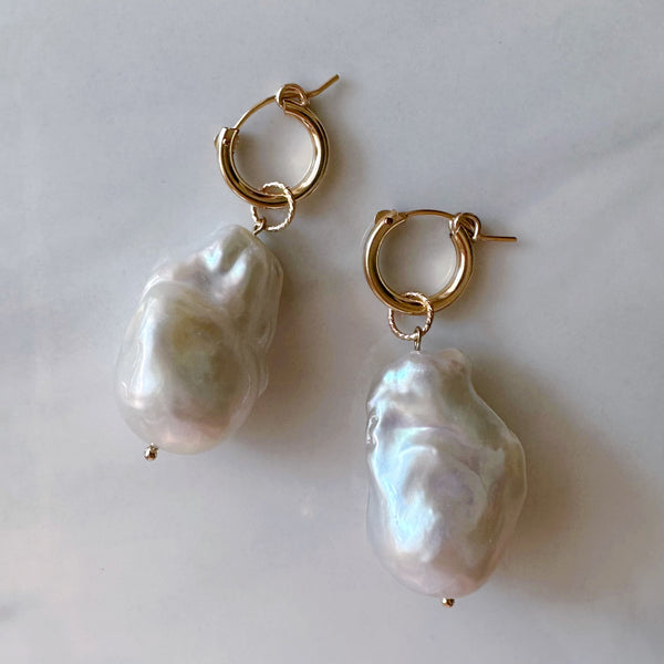 baroque oyster pearl hoop weddingピアス イヤリング