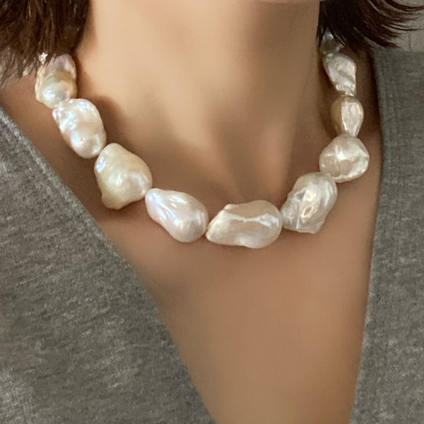 Special oyster baroqueネックレス - hikari pearl.