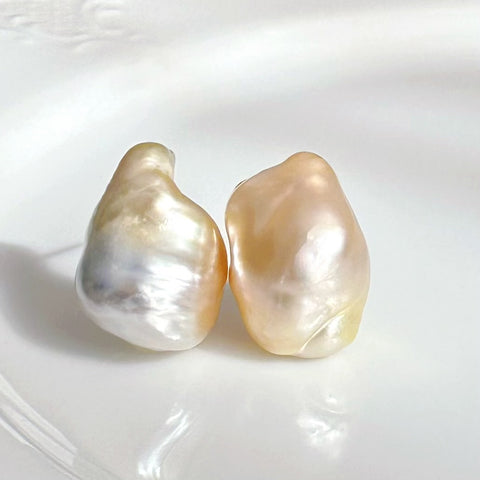一点もの　k18 South Sea pearl gold gradation