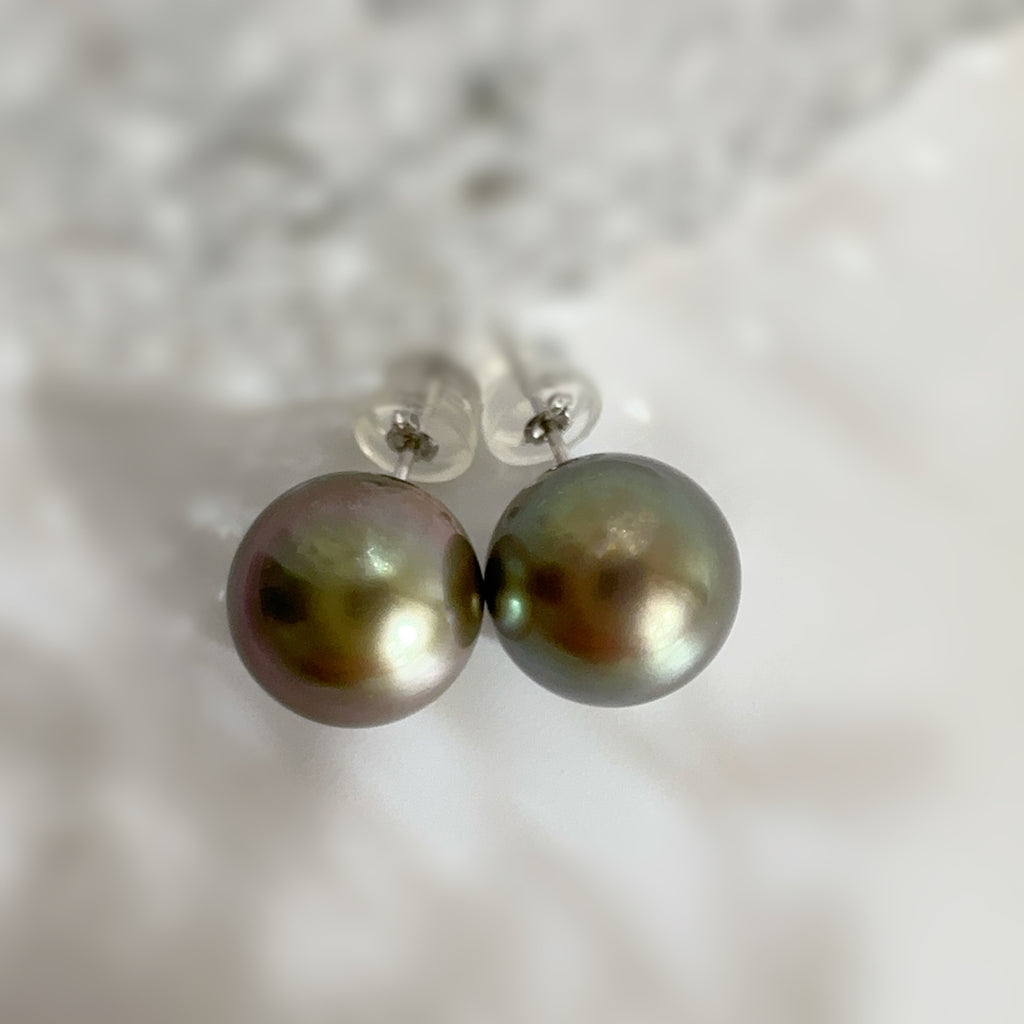 Tahiti   pearl brown color  nudeピアス　一点もの - hikari pearl.