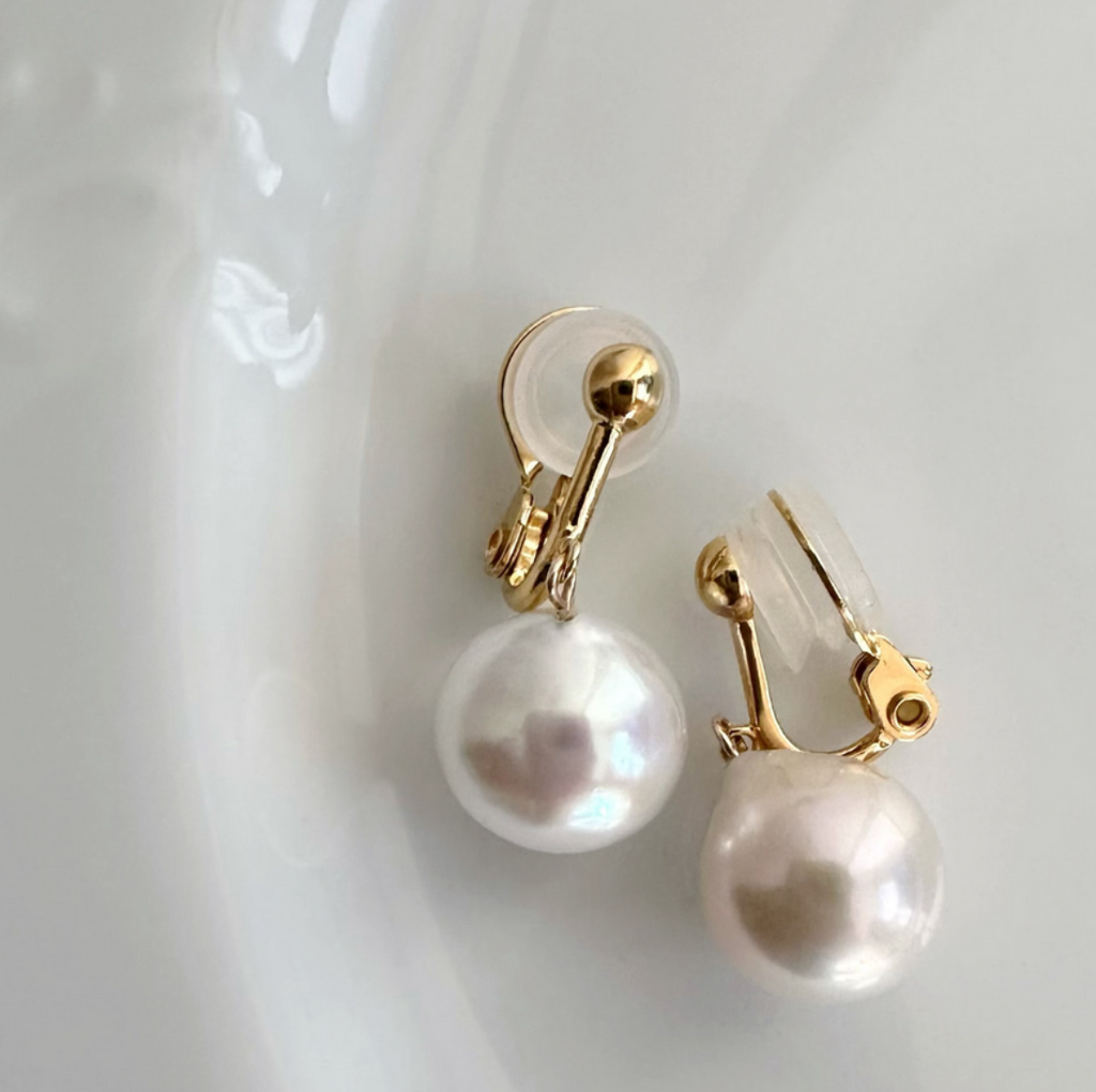 "Luxe Dropリュクス・ドロップ"
　ティアドロップパール　ピアス　イヤリング