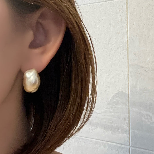 一点もの　k18 South Sea pearl gold gradation