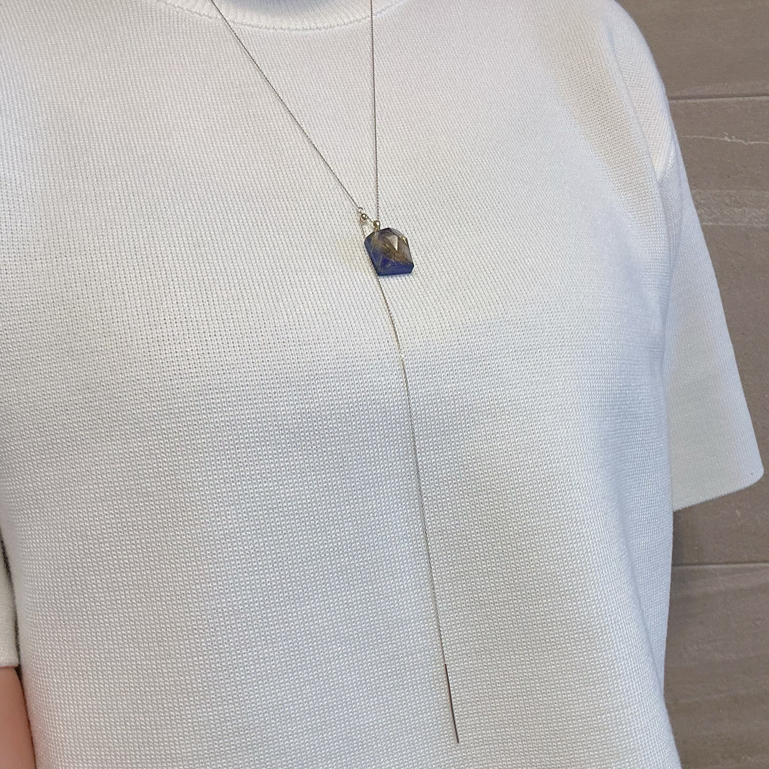 "Notte Stellata ノッテ・ステッラータ" ラピスラズリ　ルチルクォーツ　ペンダントトップ　ネックレス　一点もの - hikari pearl.