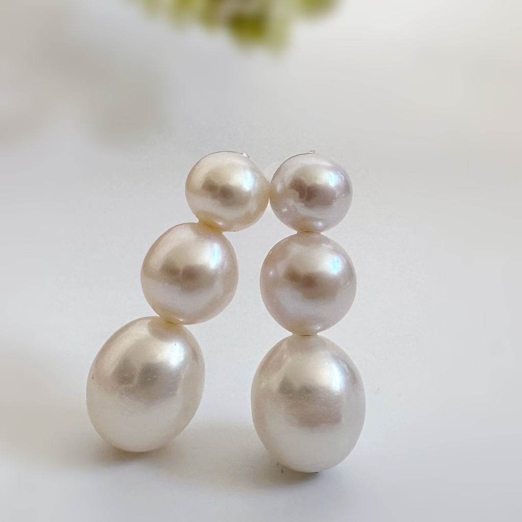 一点もの　3 egg  pearl  ピアス - hikari pearl.