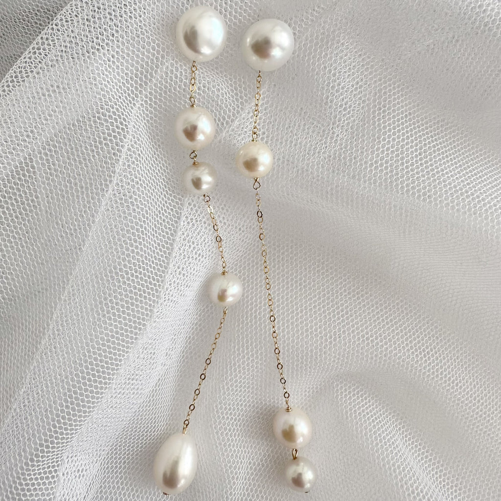 No.17 asymmetry wedding long ピアス　イヤリング - hikari pearl.