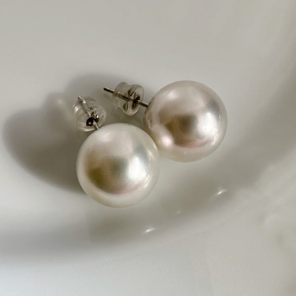 One-of-a-kind 14k white gold South Sea pearl earrings, 13.99mm