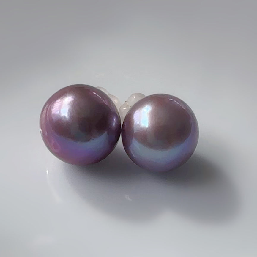 "Berry Lumièreベリー・ルミエール" 一点もの パープル　パール　ピアス