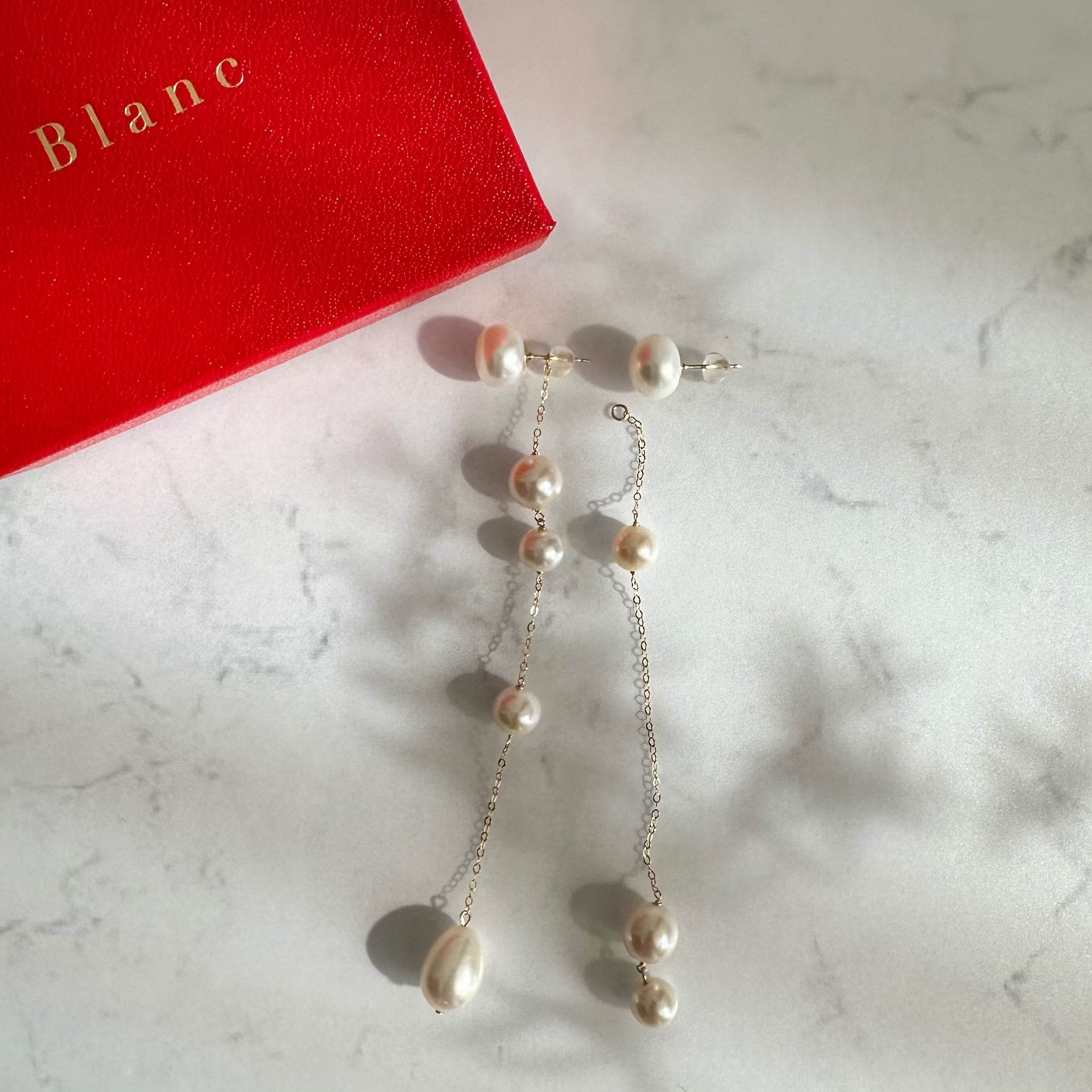 No.17 asymmetry wedding long ピアス　イヤリング - hikari pearl.