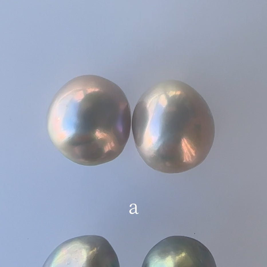 "Pearl Plump Gray パール プランプ グレー" ピアス　イヤリング