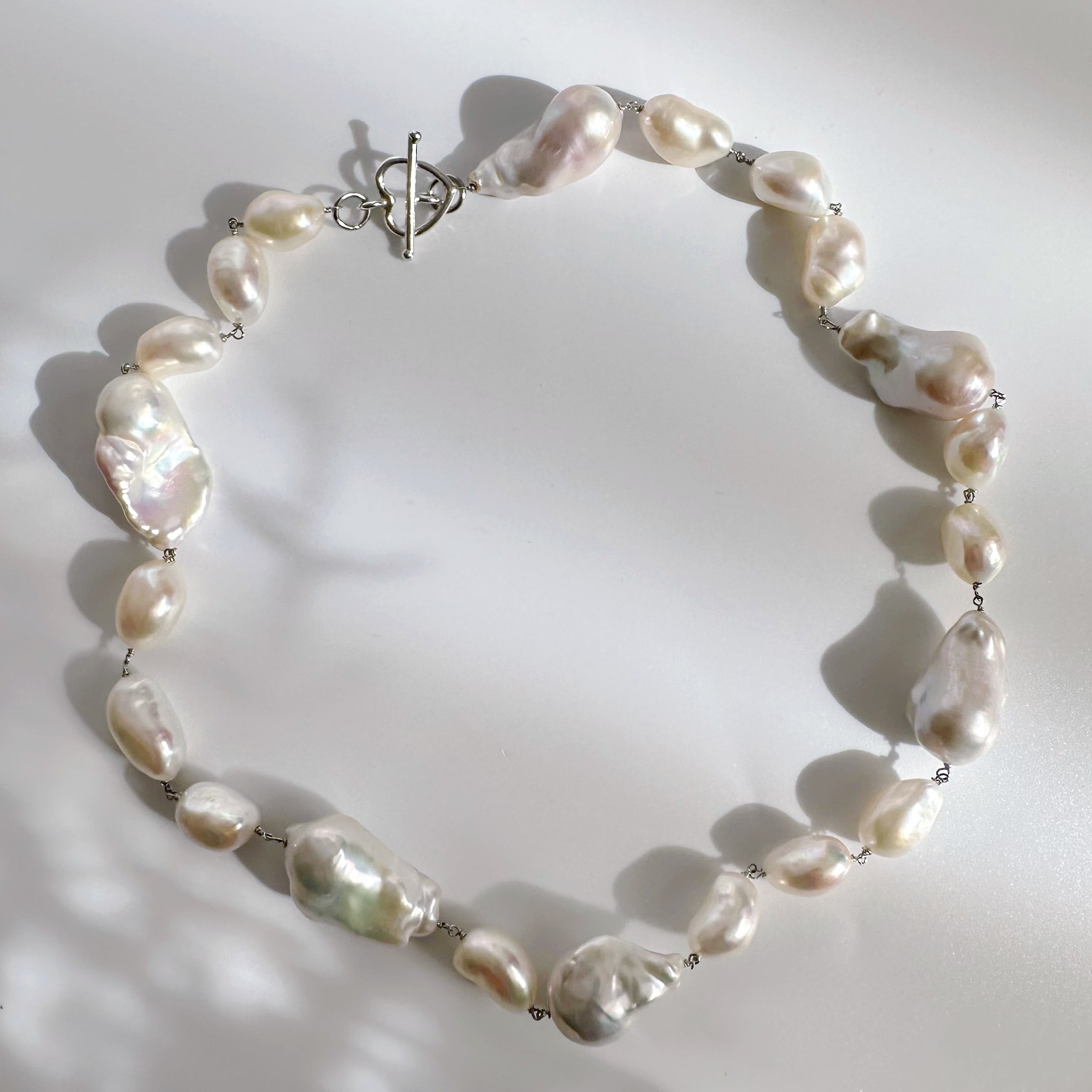 Oyster baroque pearl random necklace