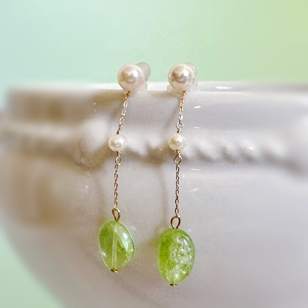 k10/k18 peridot  pearl station charm ピアス　イヤリング