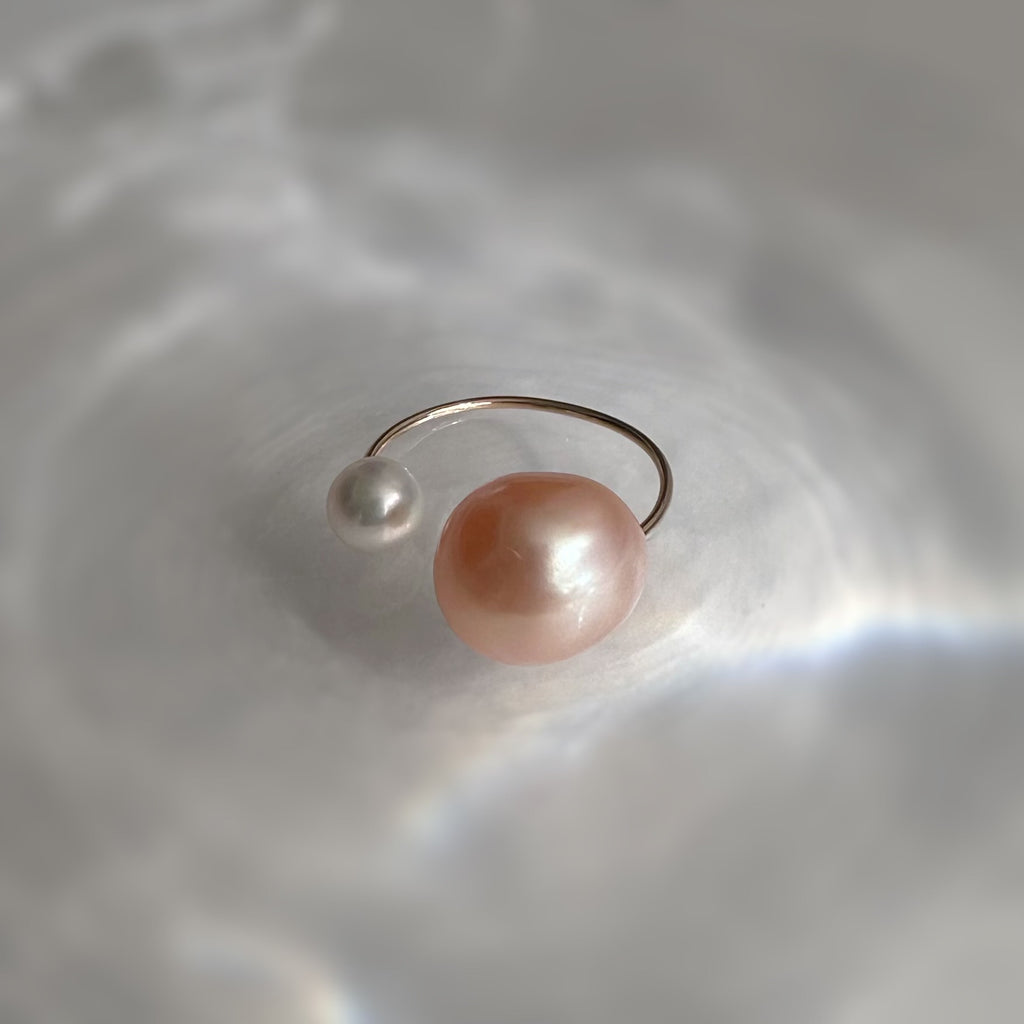 14kgf  natural color & white   Fresh water イヤーカフ - hikari pearl.