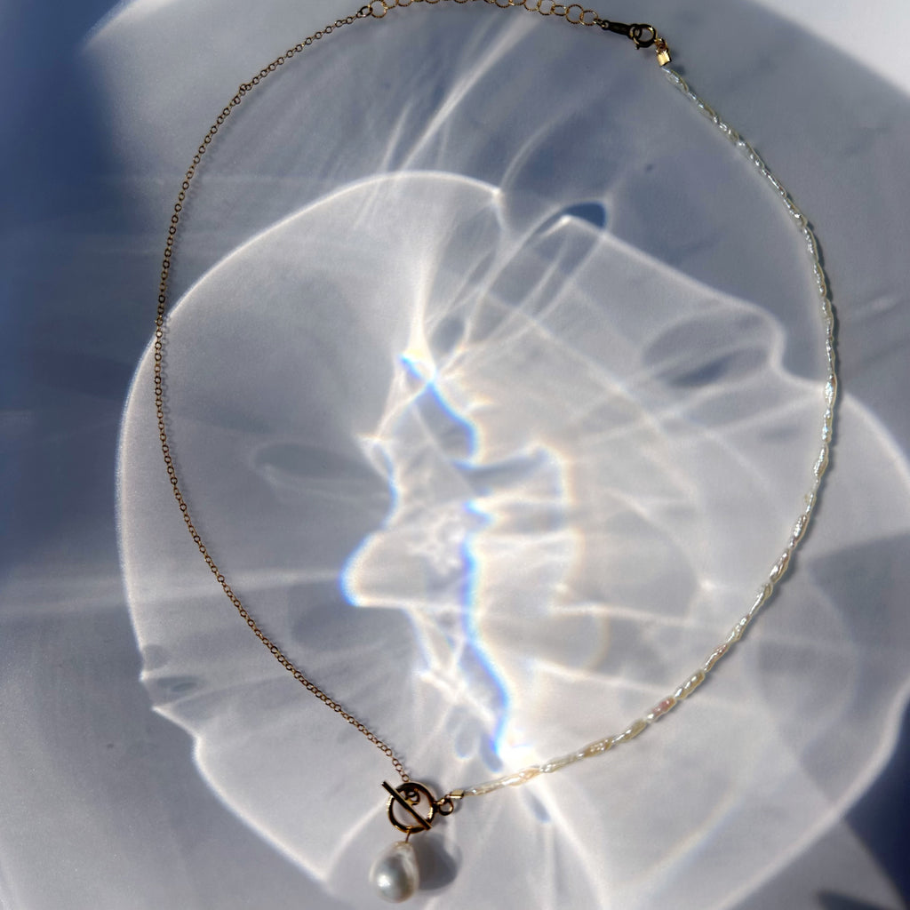 "lily of the valley リリー・オブ・ザ・ヴァリー" アシンメトリー　マンテル　パール　ネックレス - hikari pearl.