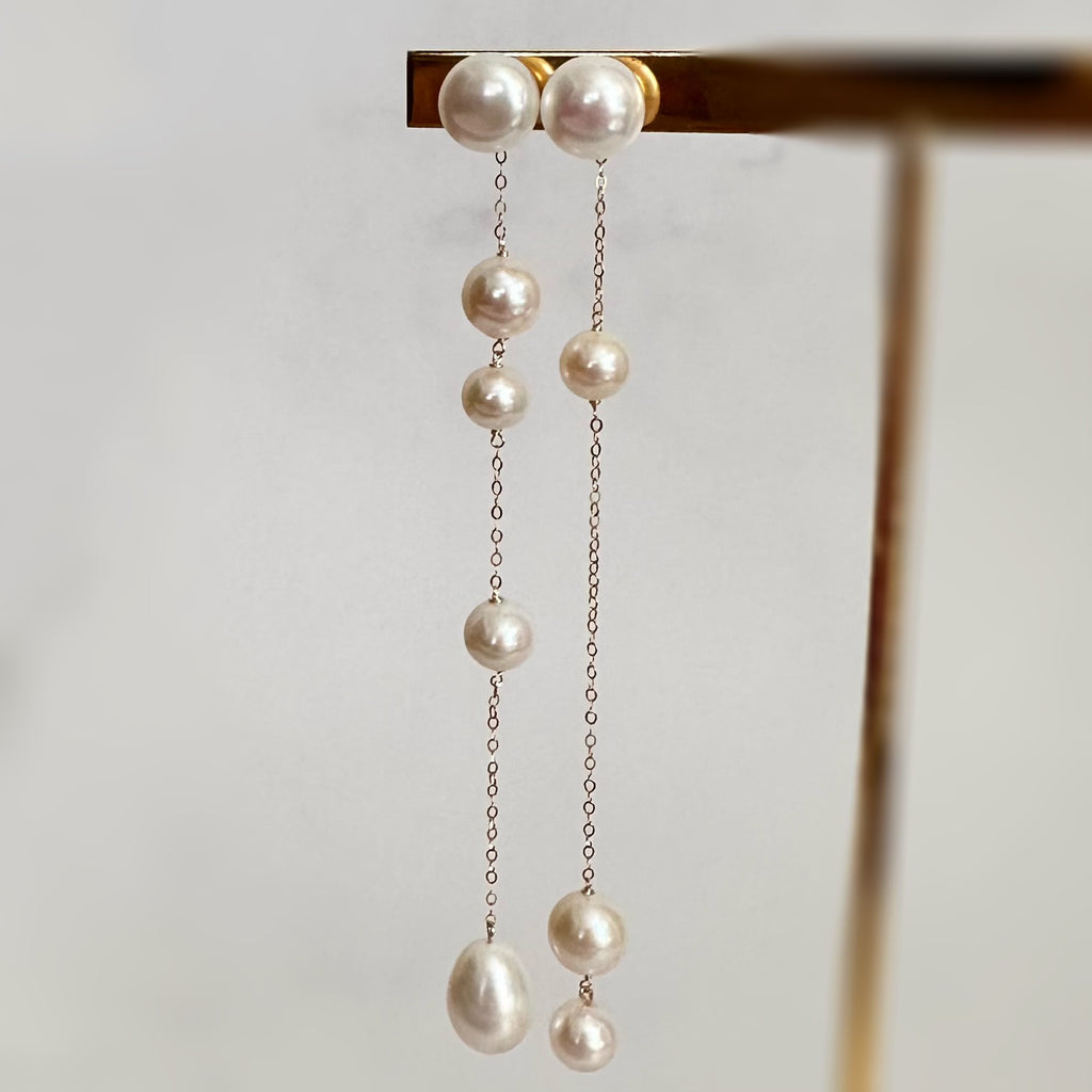 No.17 asymmetry wedding long ピアス　イヤリング - hikari pearl.