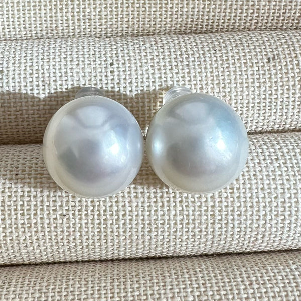 One-of-a-kind 14k white gold South Sea pearl earrings, 13.99mm