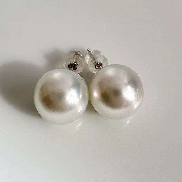 One-of-a-kind 14k white gold South Sea pearl earrings, 13.99mm
